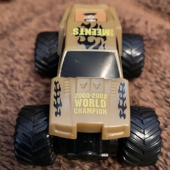 Team Meents Motor Sports 2002 SFX Monster Jam Truck 2000-2002 World Champion - Picture 7 of 7